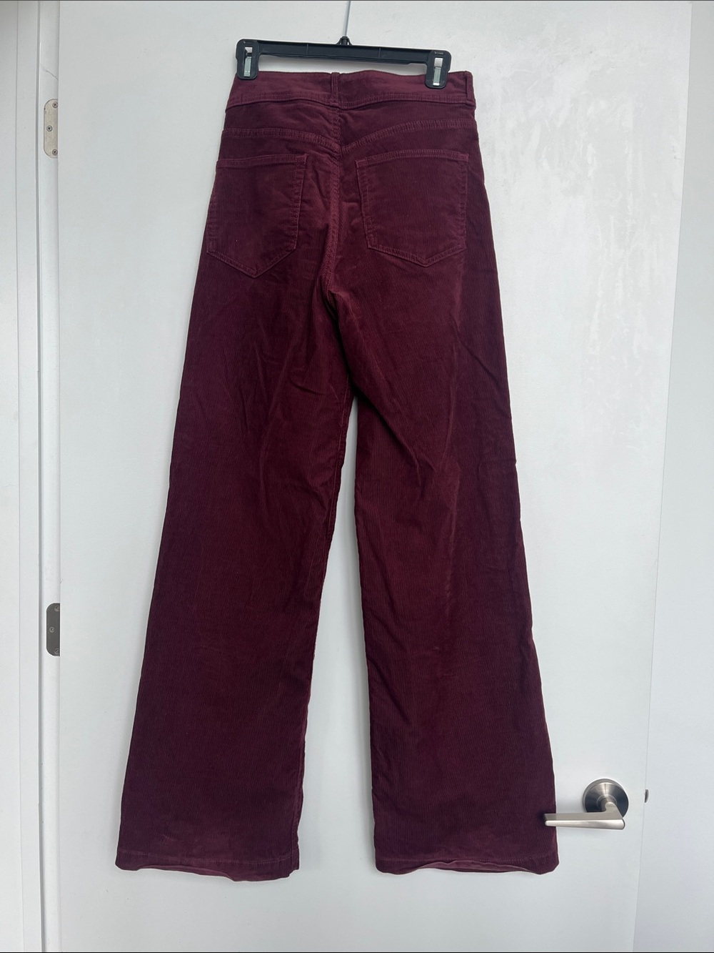 Gap High-Rise Wide-Leg Corduroy - Picture 8 of 8